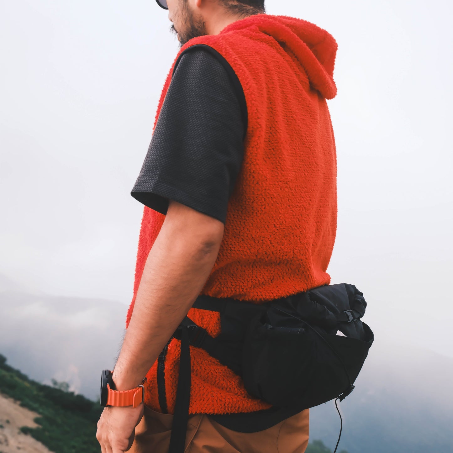 "ALPHA 90 SIDE ZIP VEST"
