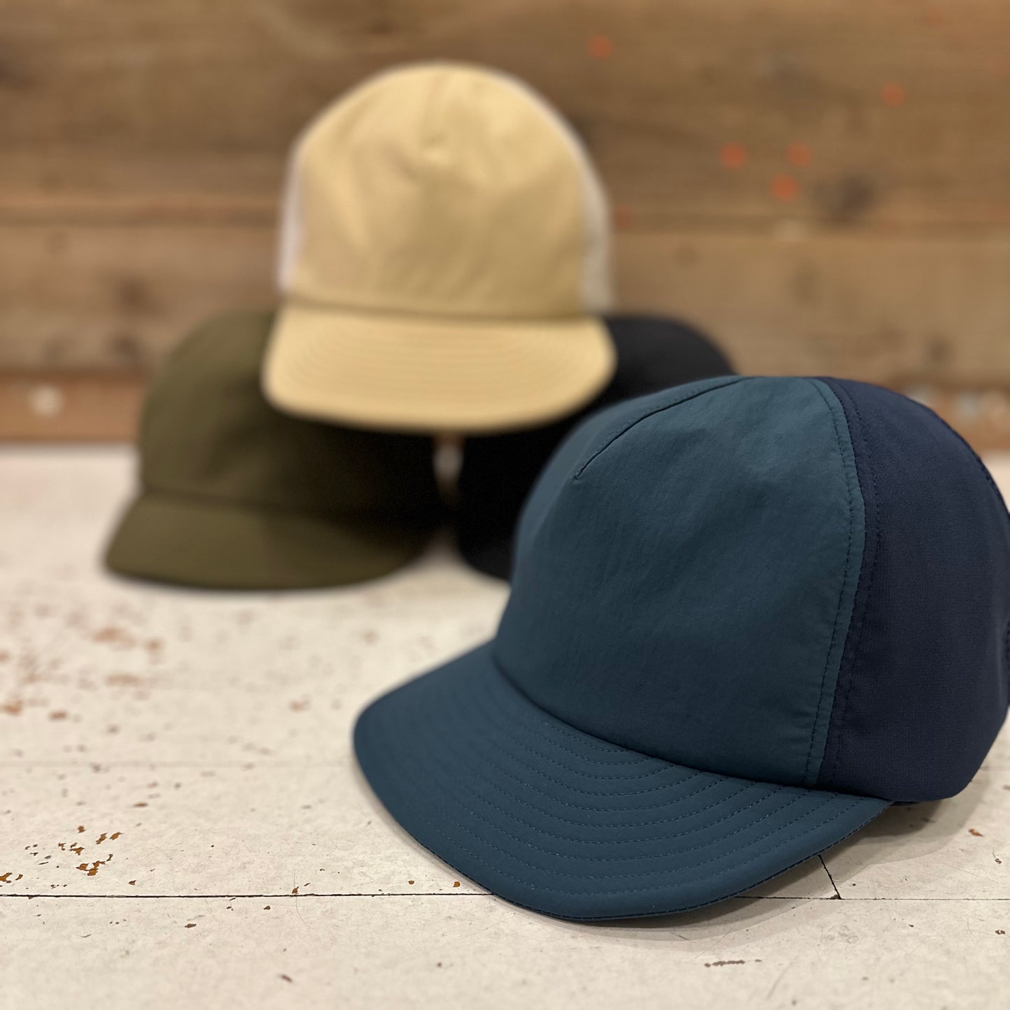 "MORAINE CAP"