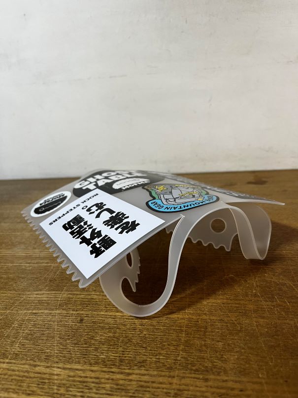 "GHOST TABLE ▢ REGULAR / LARGE"