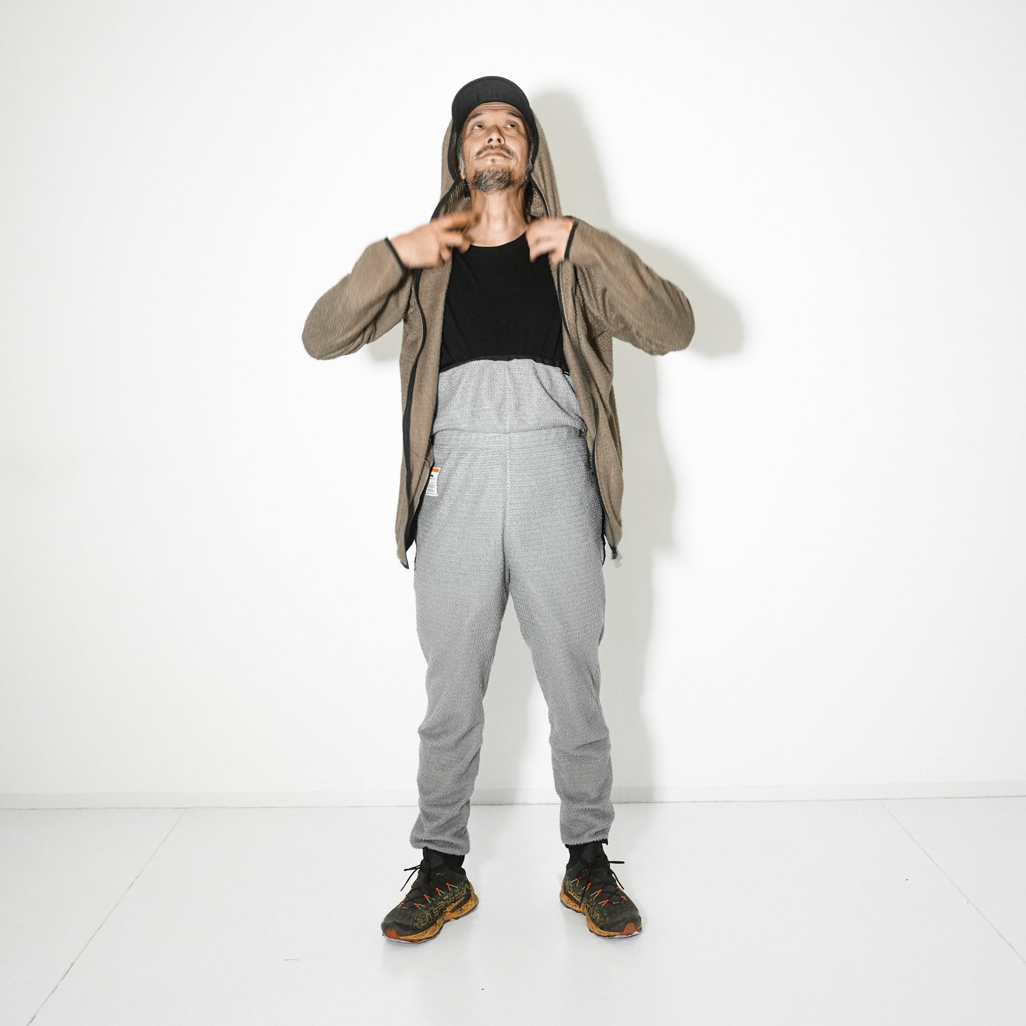 "ALPHA HOODIE 90"