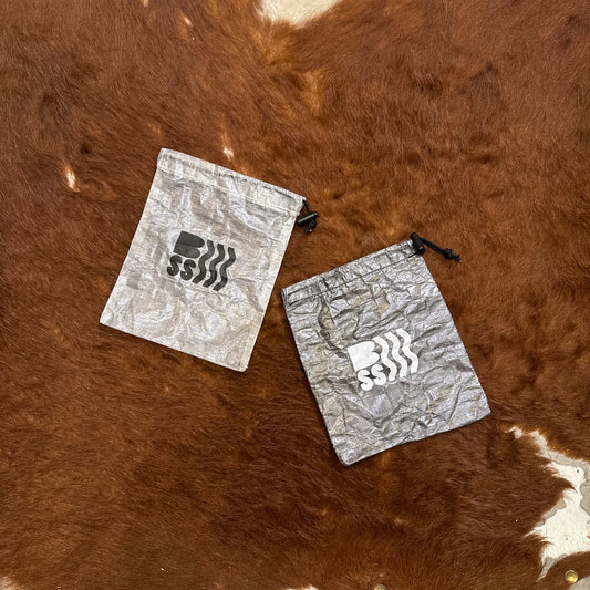 "DCF POUCH・PRINT / BAMBOO SHOOTS SOUVENIR"