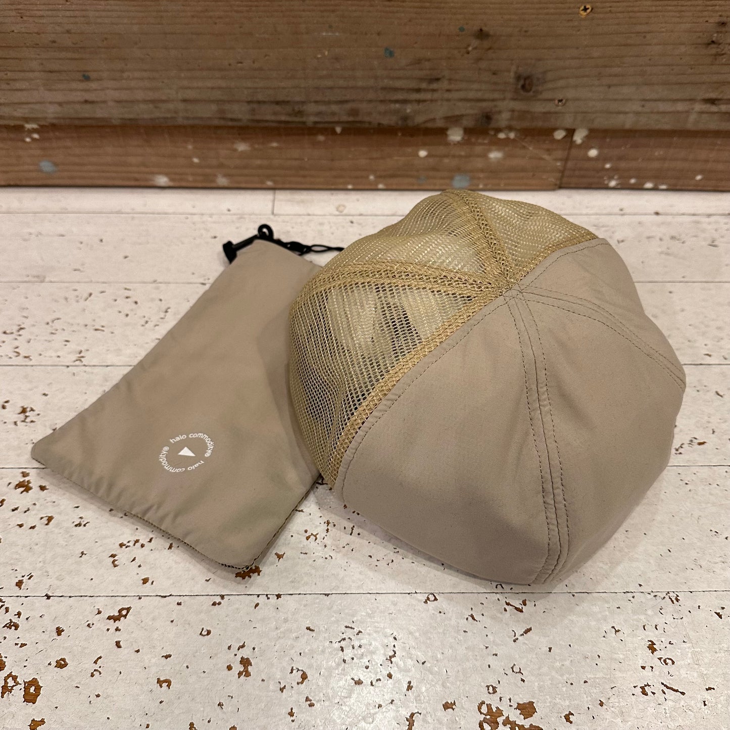"RIDGE TAIL BERET"
