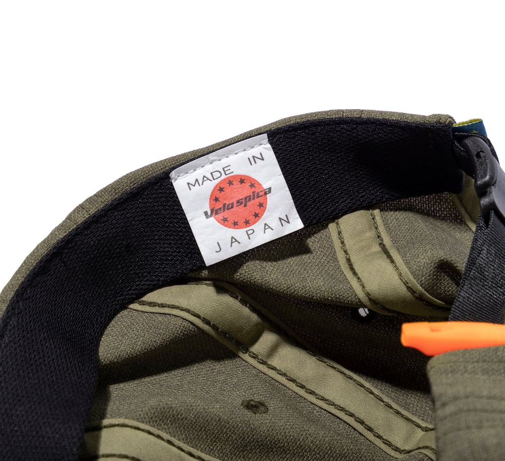 "FLIPPER CAP"