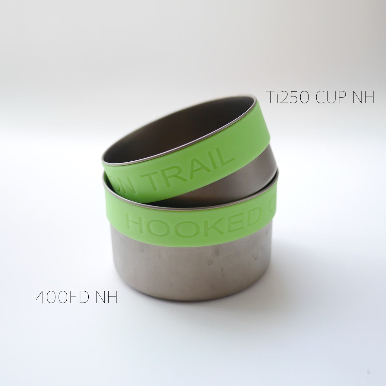 "TRAIL GLOW BAND"
