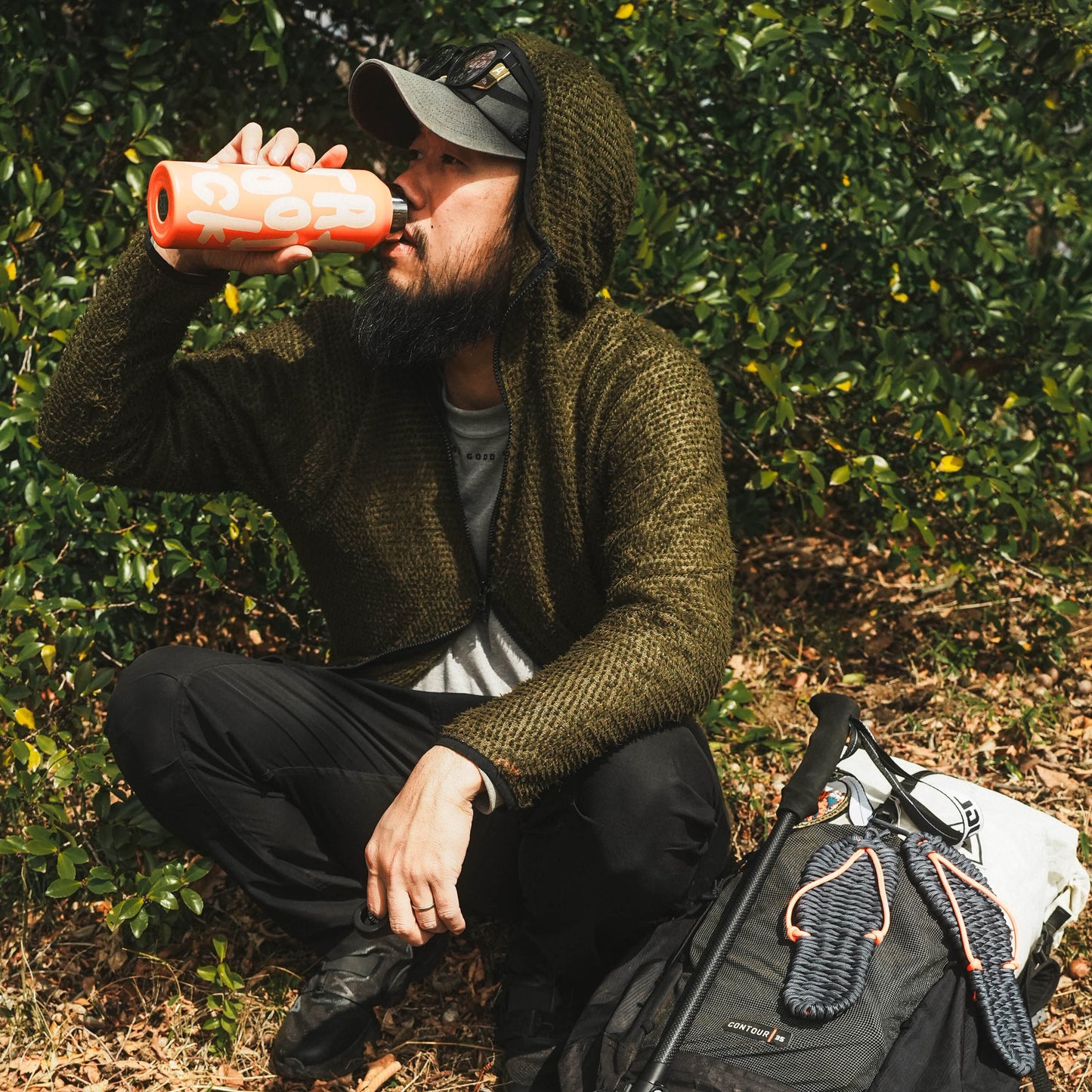 "ULTRA EASY BOTTLE 2025"