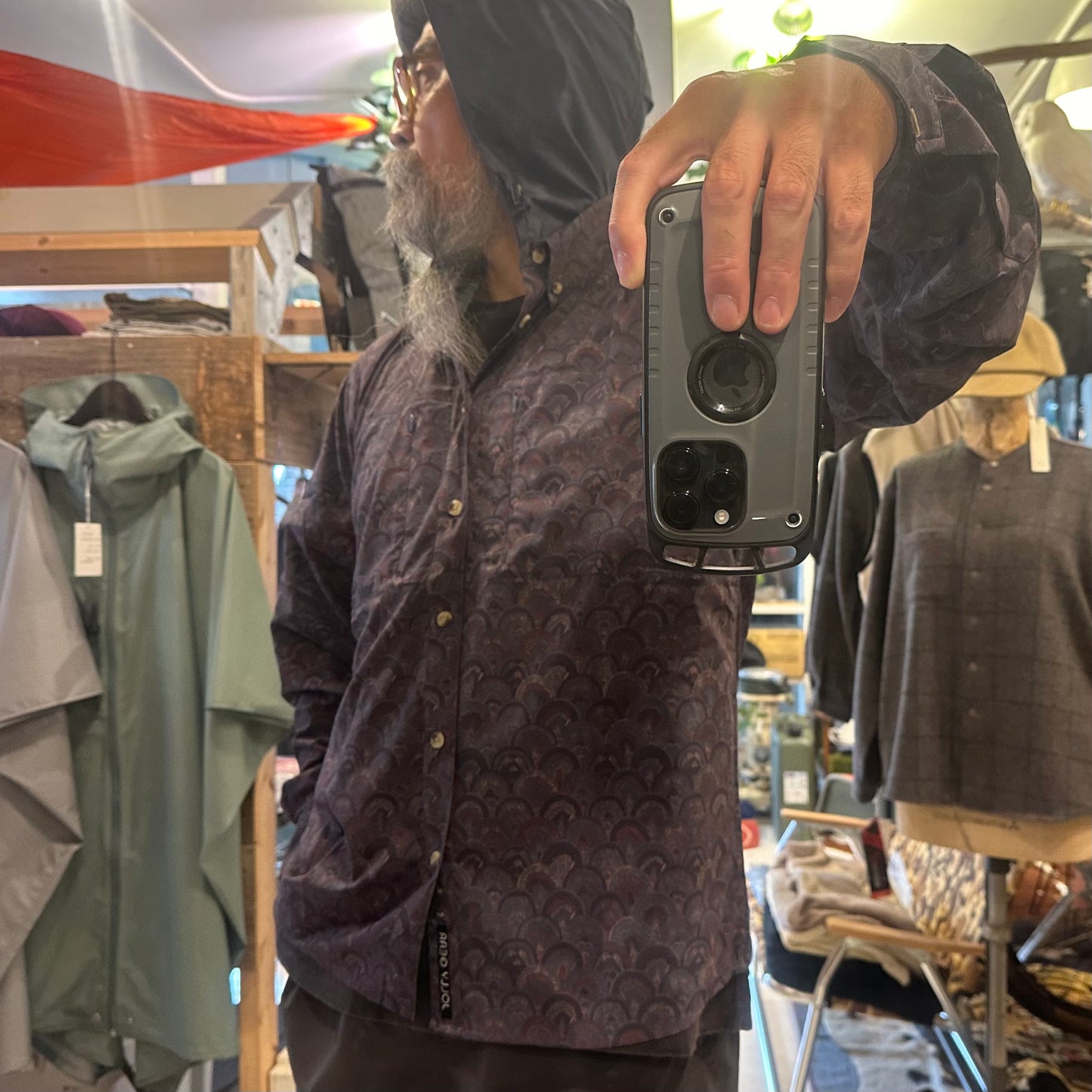 "TRIPLE CROWN BUTTON DOWN LONG SLEEVE"