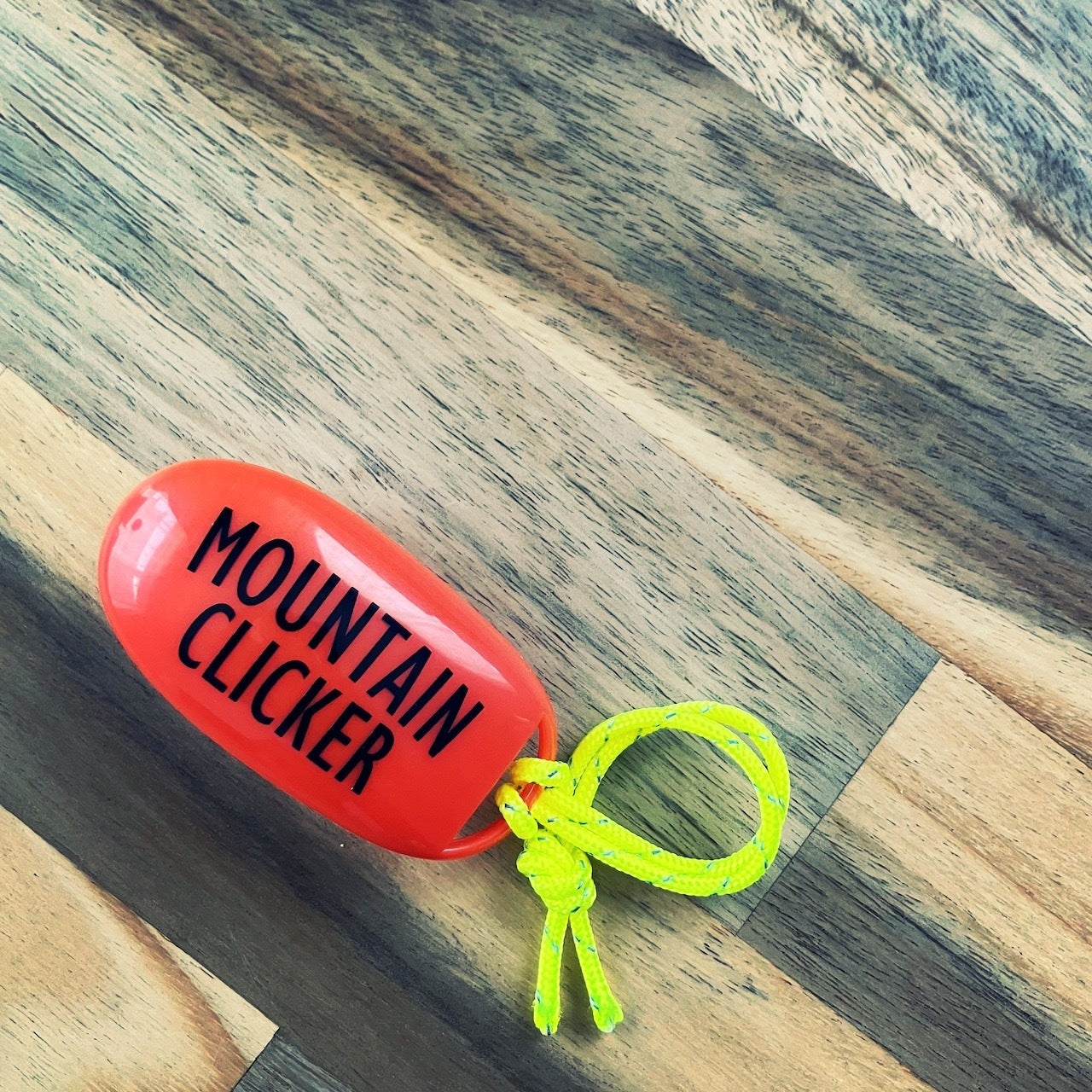 "MOUNTAIN CLICKER"