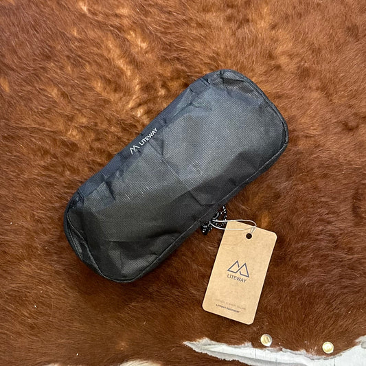 "WASH BAG ULTRA BLACK"