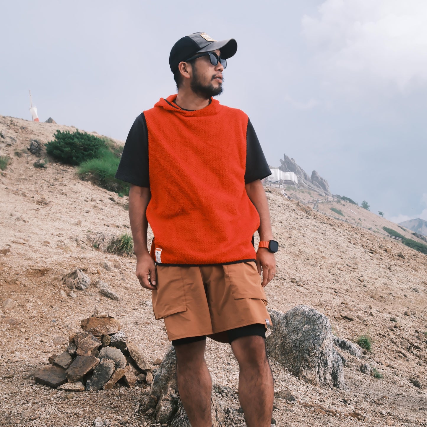 "ALPHA 90 SIDE ZIP VEST"