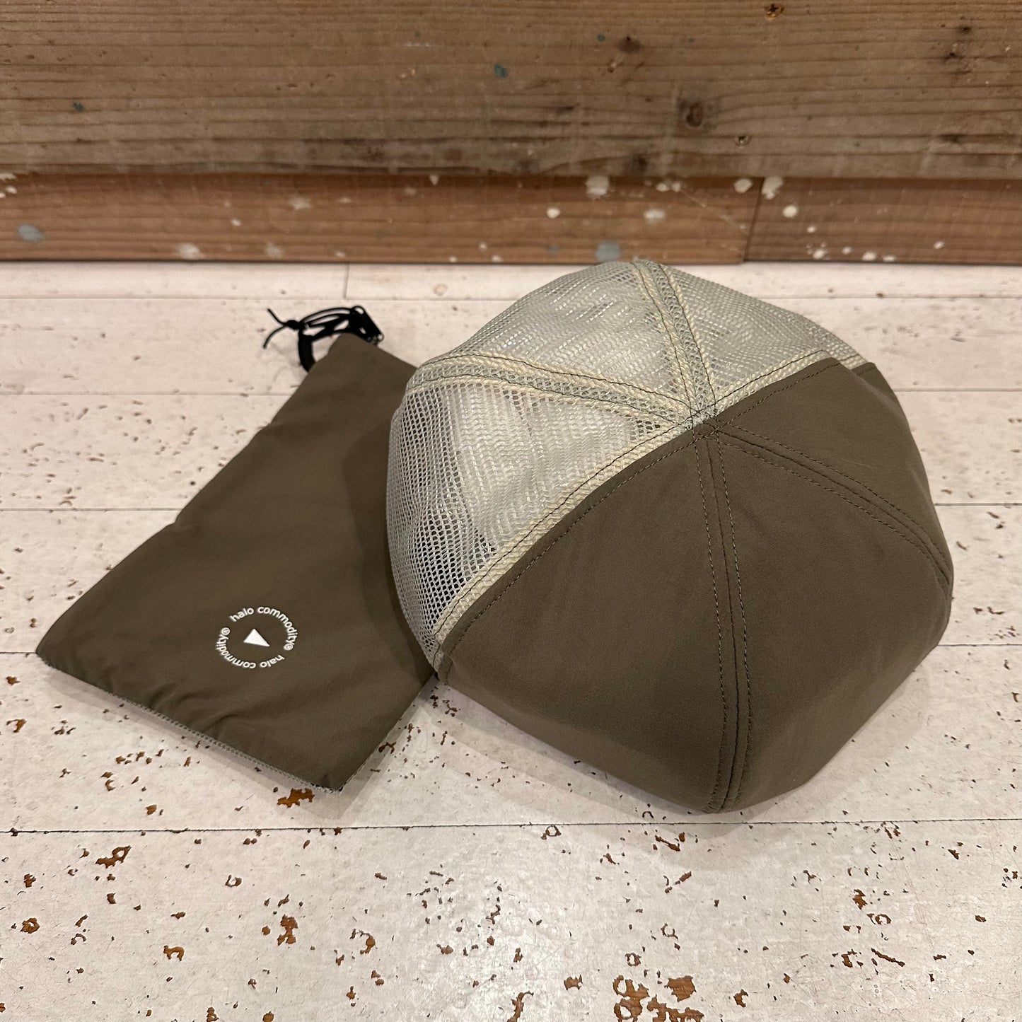 "RIDGE TAIL BERET"