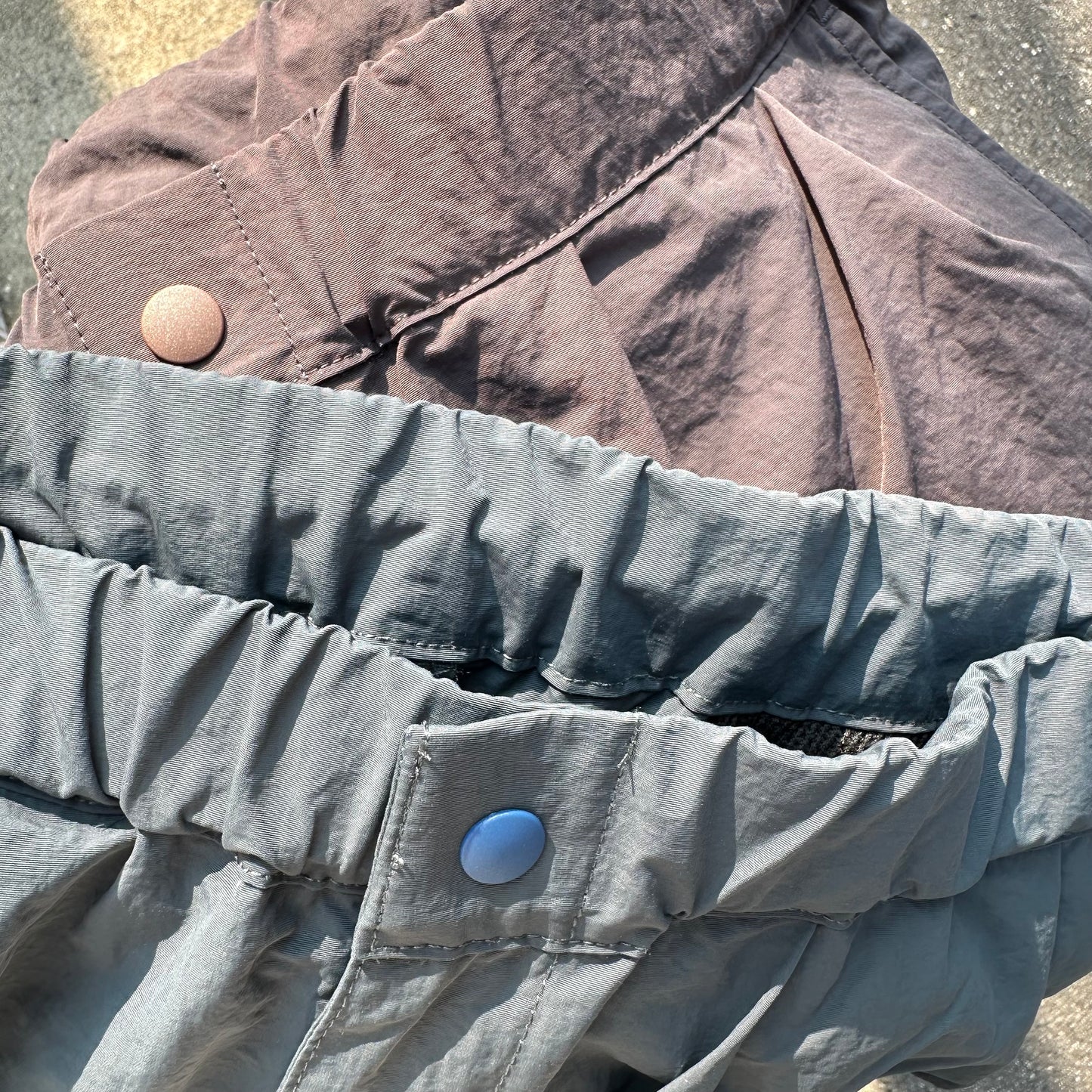"MOUNTAIN HIKE PANTS"