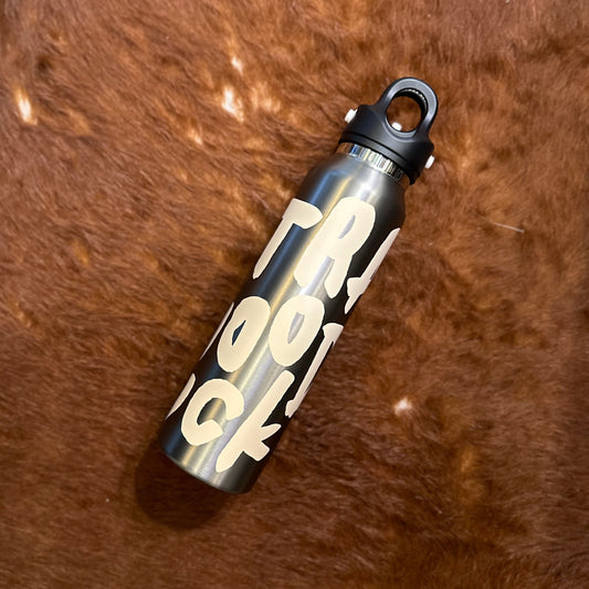 "ULTRA EASY BOTTLE 2025"