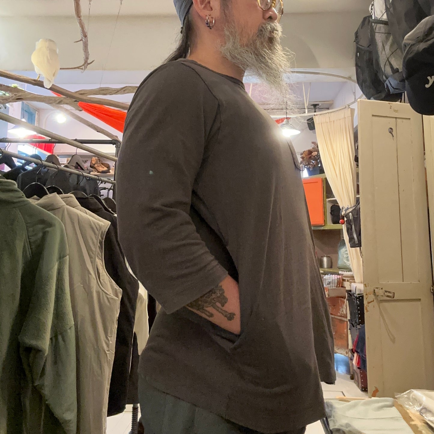 "3 POCKET T-SHIRT / LONG SLEEVES"