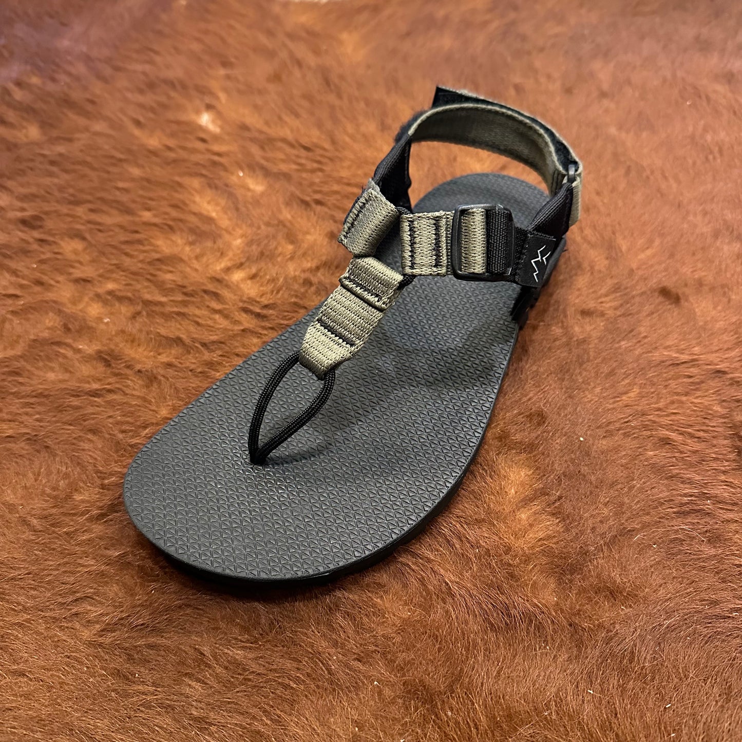 "CAIRN EVO SANDAL"