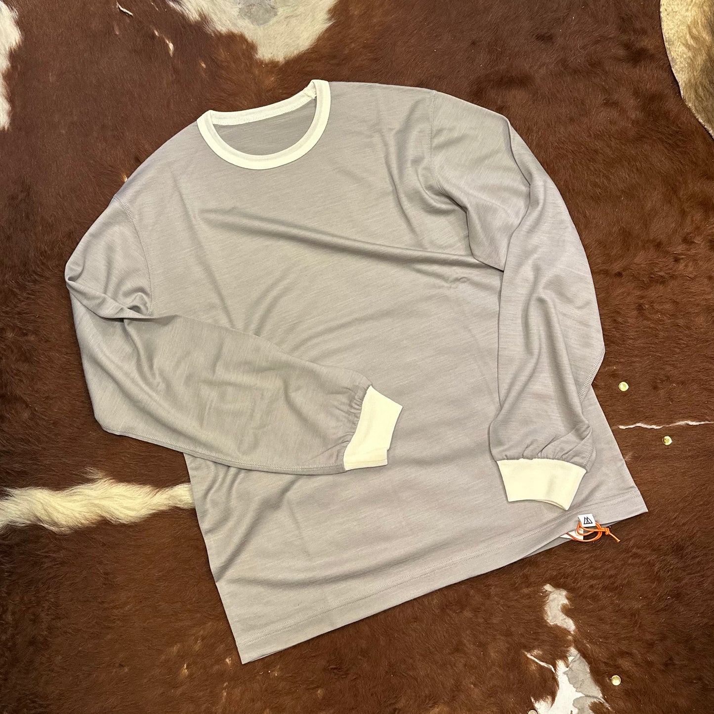 "UNWIND MERINO TEE LONG SLEEVE"
