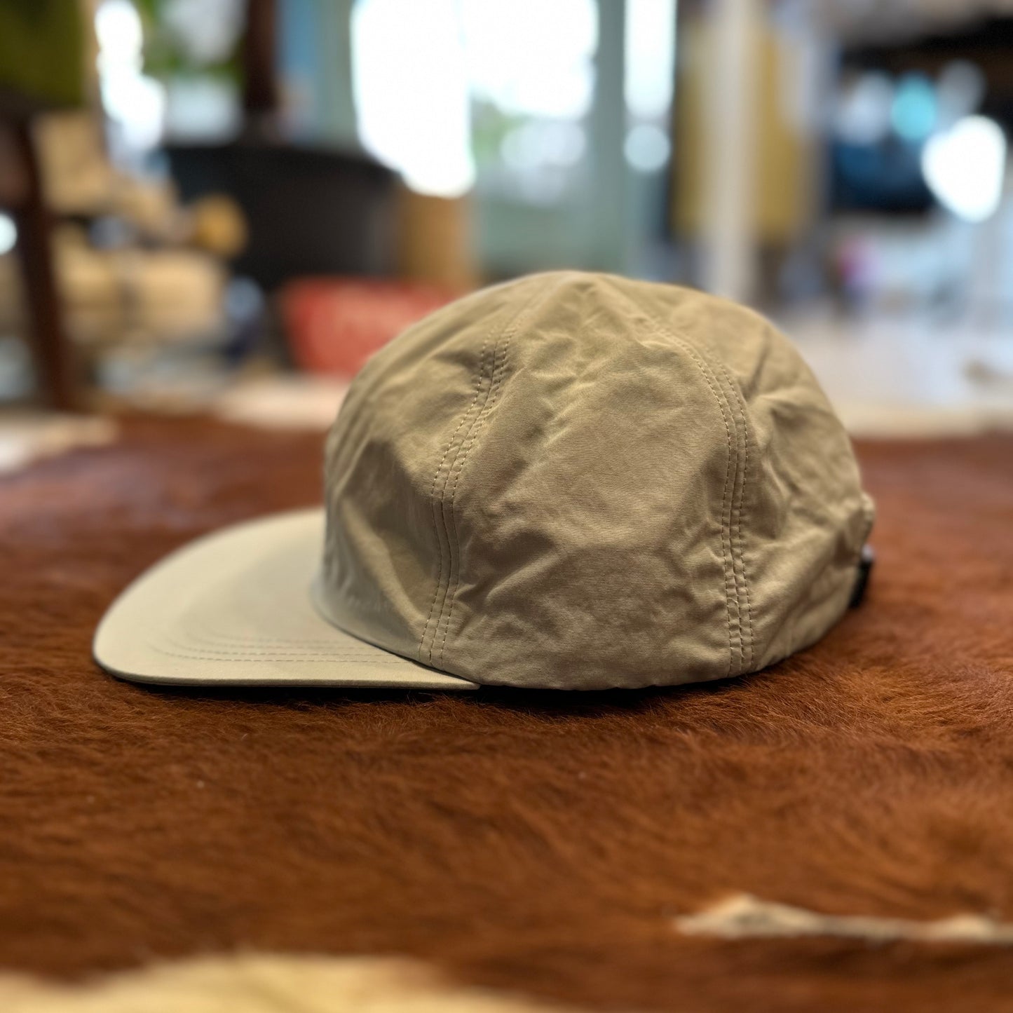 "雷鳥 CAP”