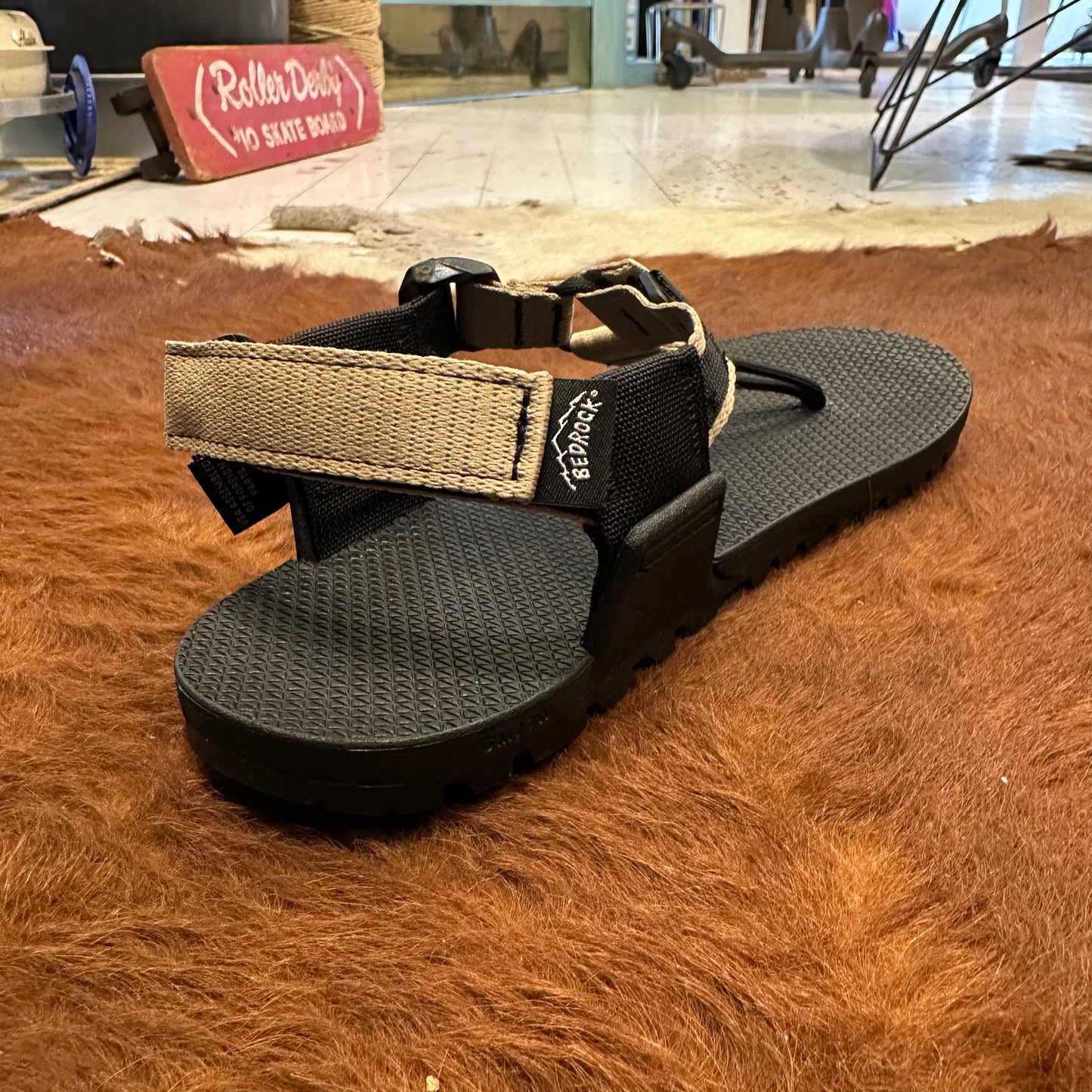 "CAIRN EVO SANDAL"