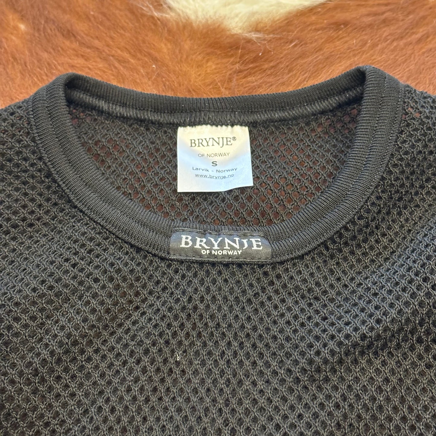 "SUPER THERMO C-SHIRT"