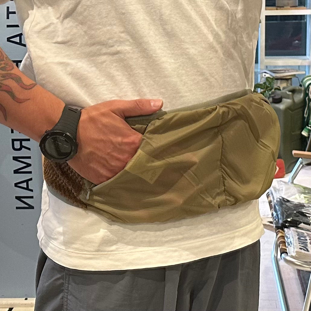 "BELLY BAND"