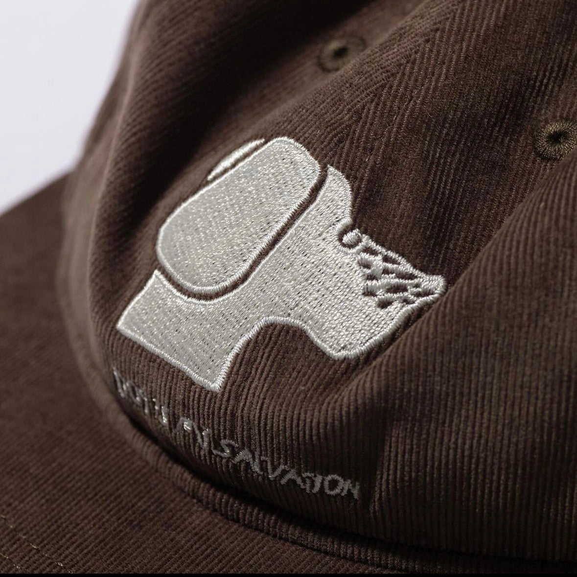 "DOG IS MY SALVATION CAP / designed by Yachiyo Katsuyama"