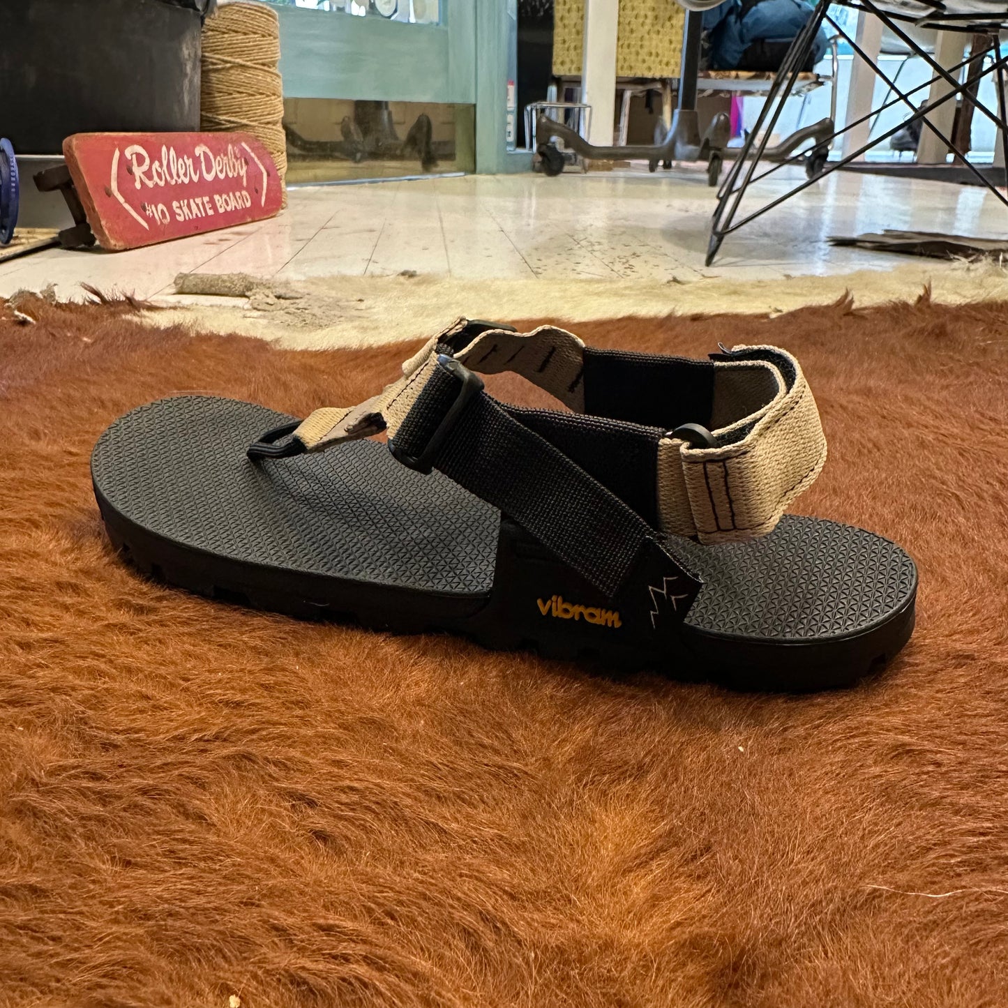 "CAIRN EVO SANDAL"