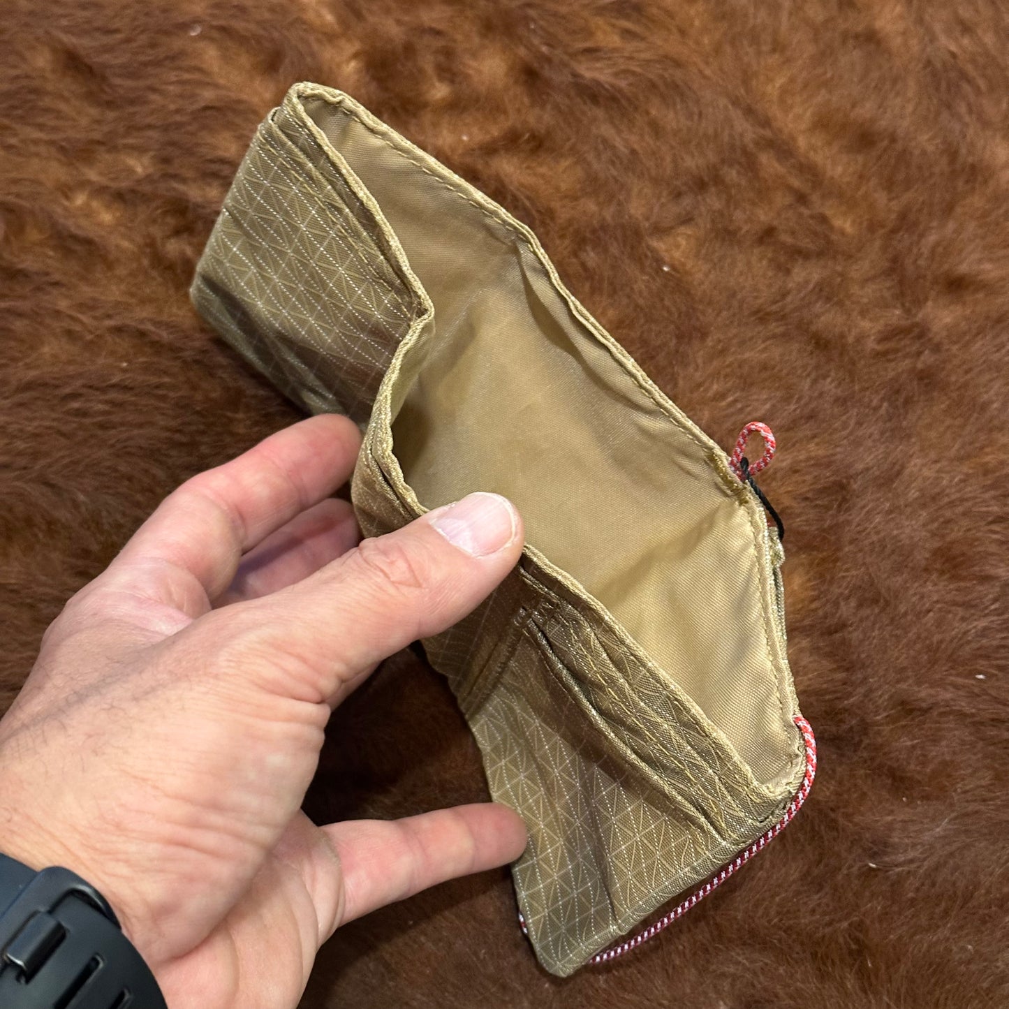 "TRAIL WALLET"