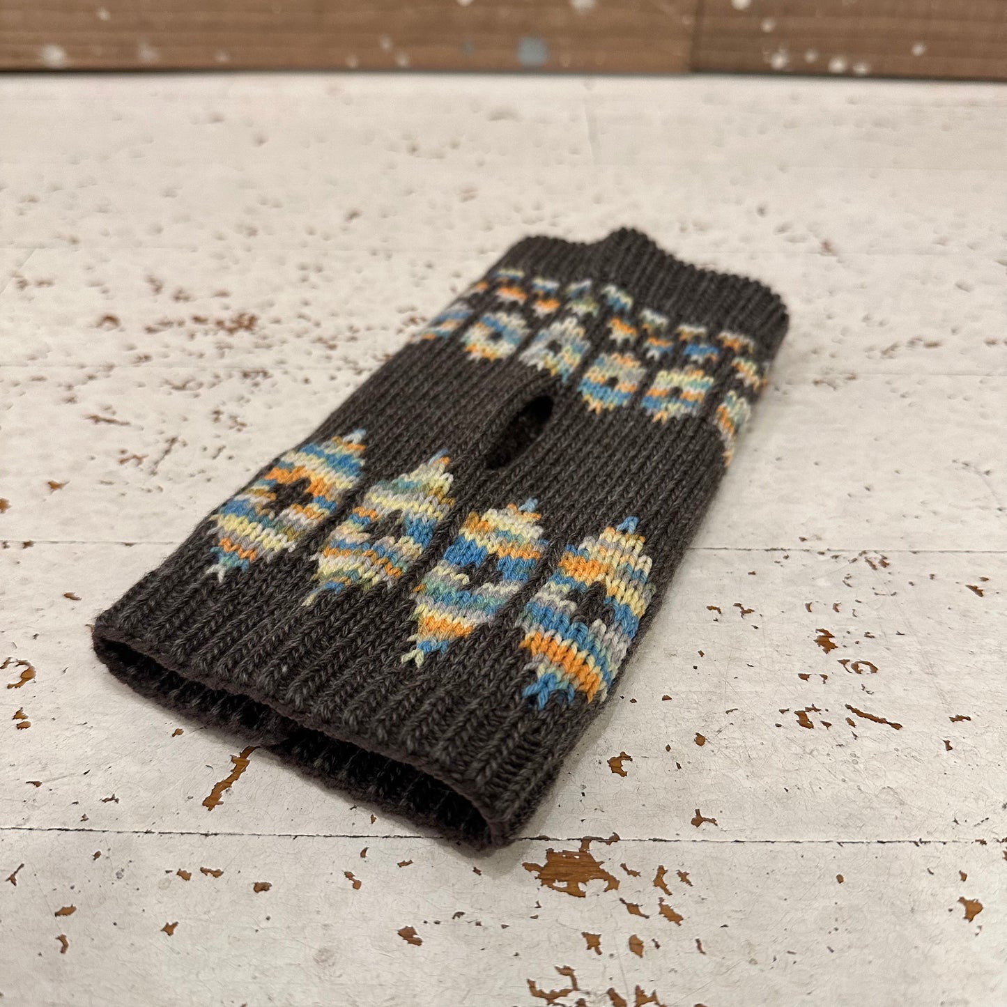 "OTTER GLOVE"