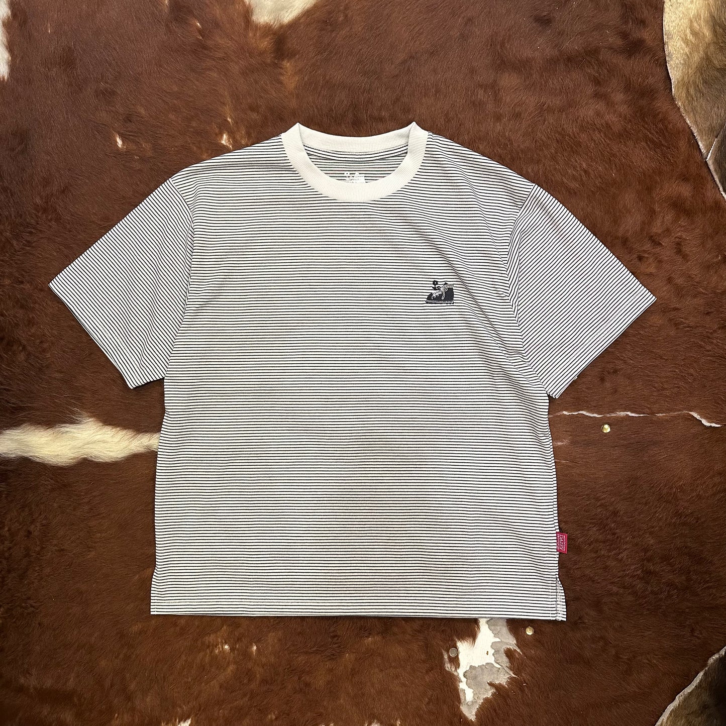 "HIKE BORDER TEE"