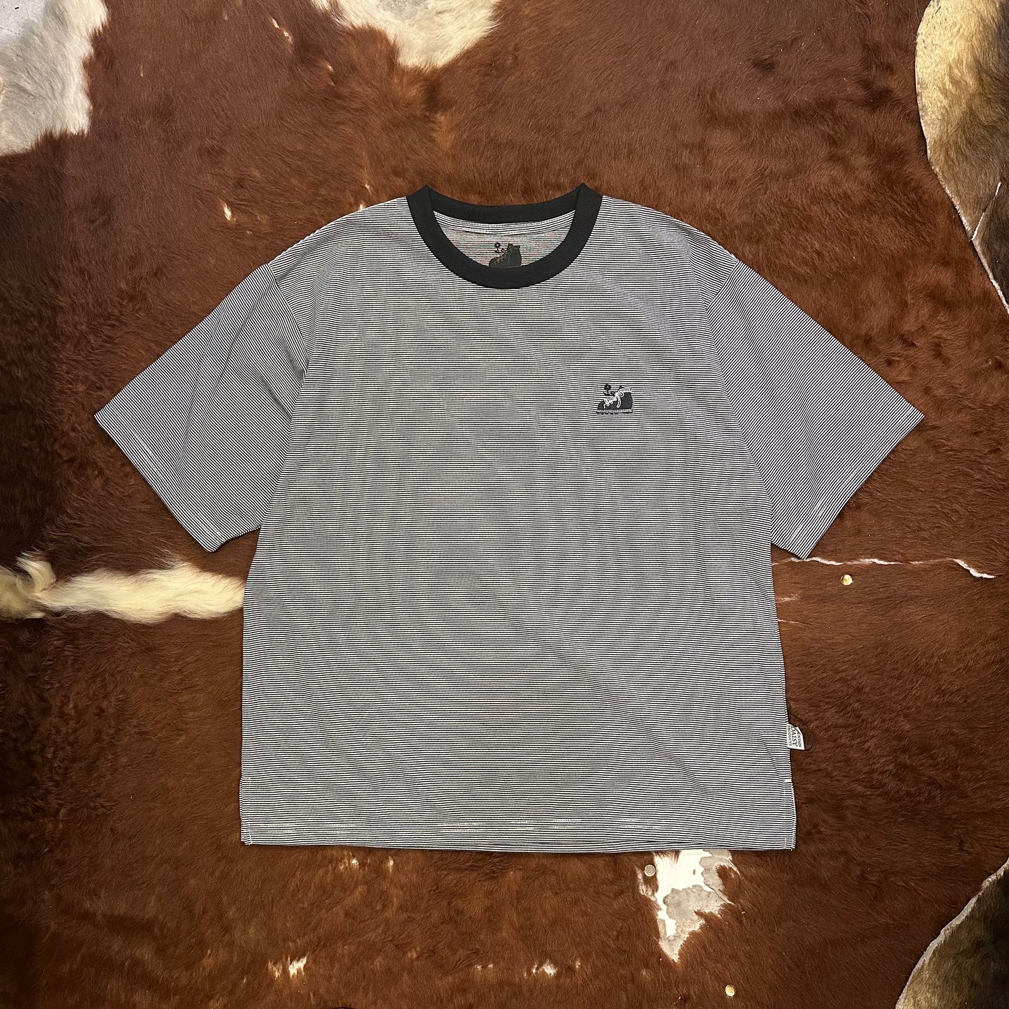 "HIKE BORDER TEE"
