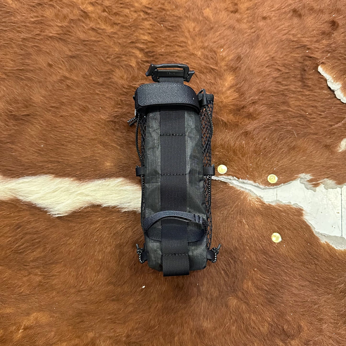 "BOTTLE HOLDER"
