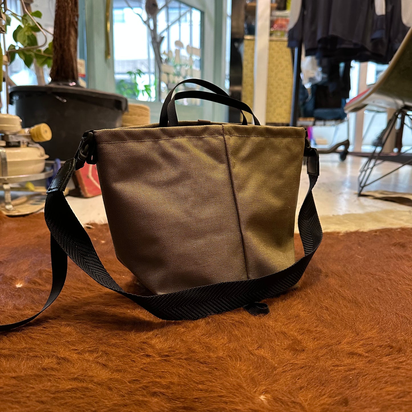 "TABITIBI TOTE"