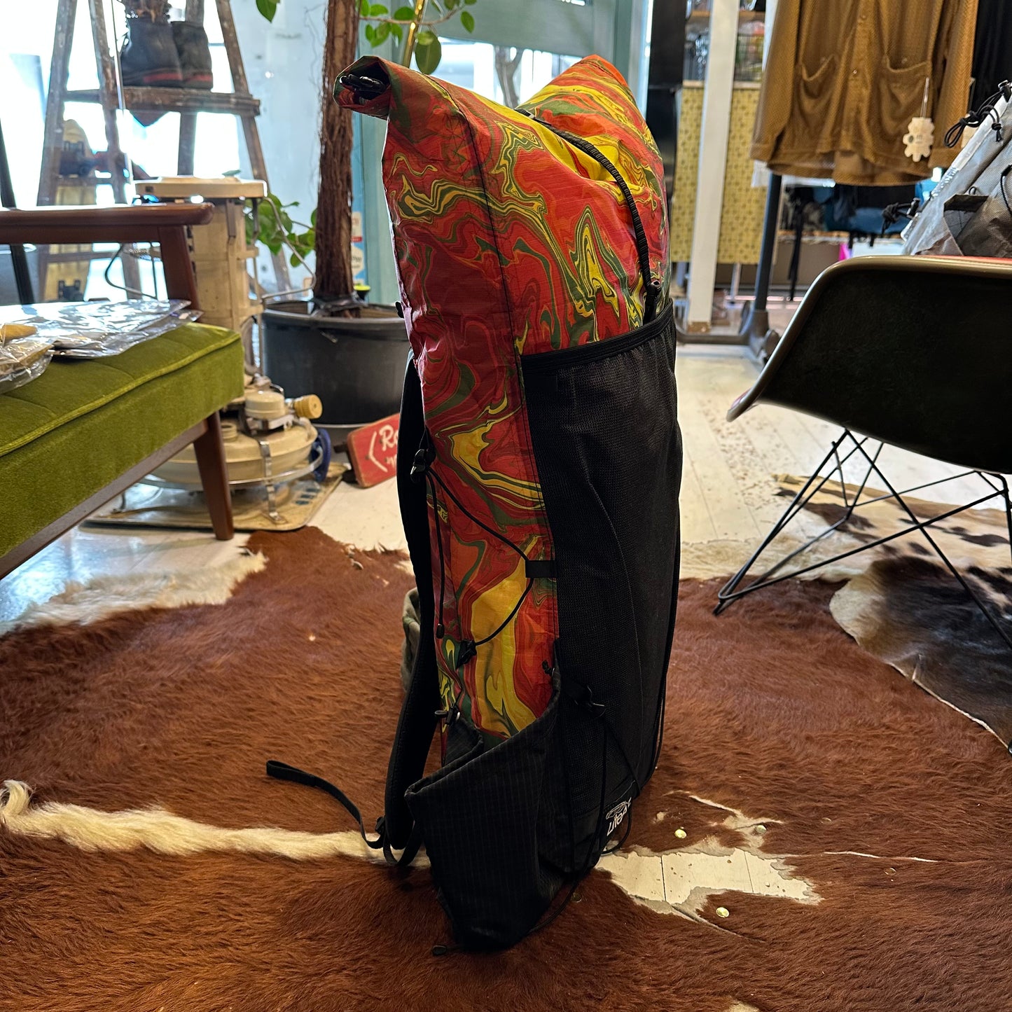 "PRINTED DYNEEMA 30L CURVE FRAMELESS"