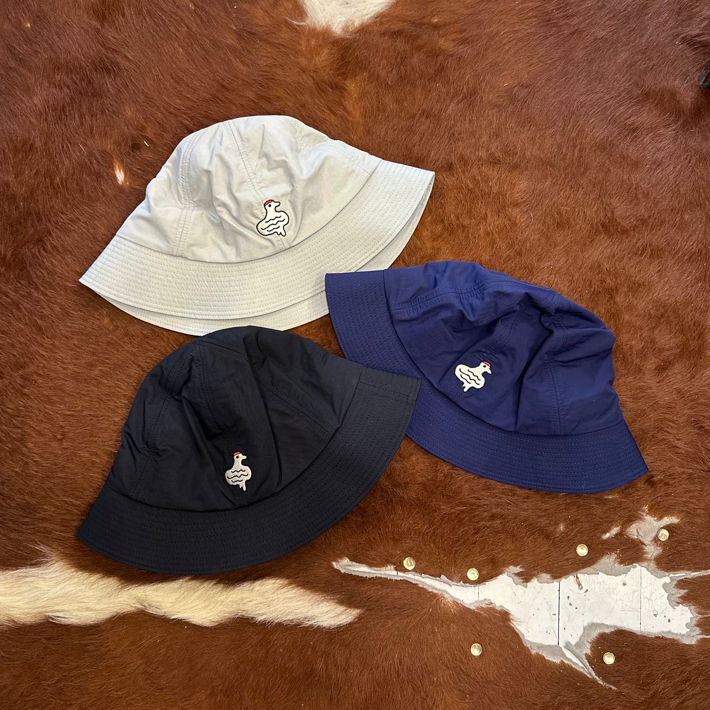 "雷鳥 HAT"