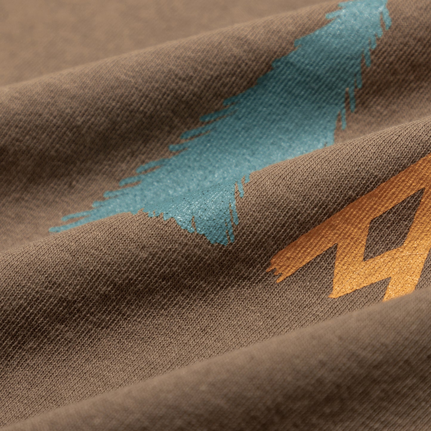 "LOGE ALASKA LOGO / designed by MATT LEINES"