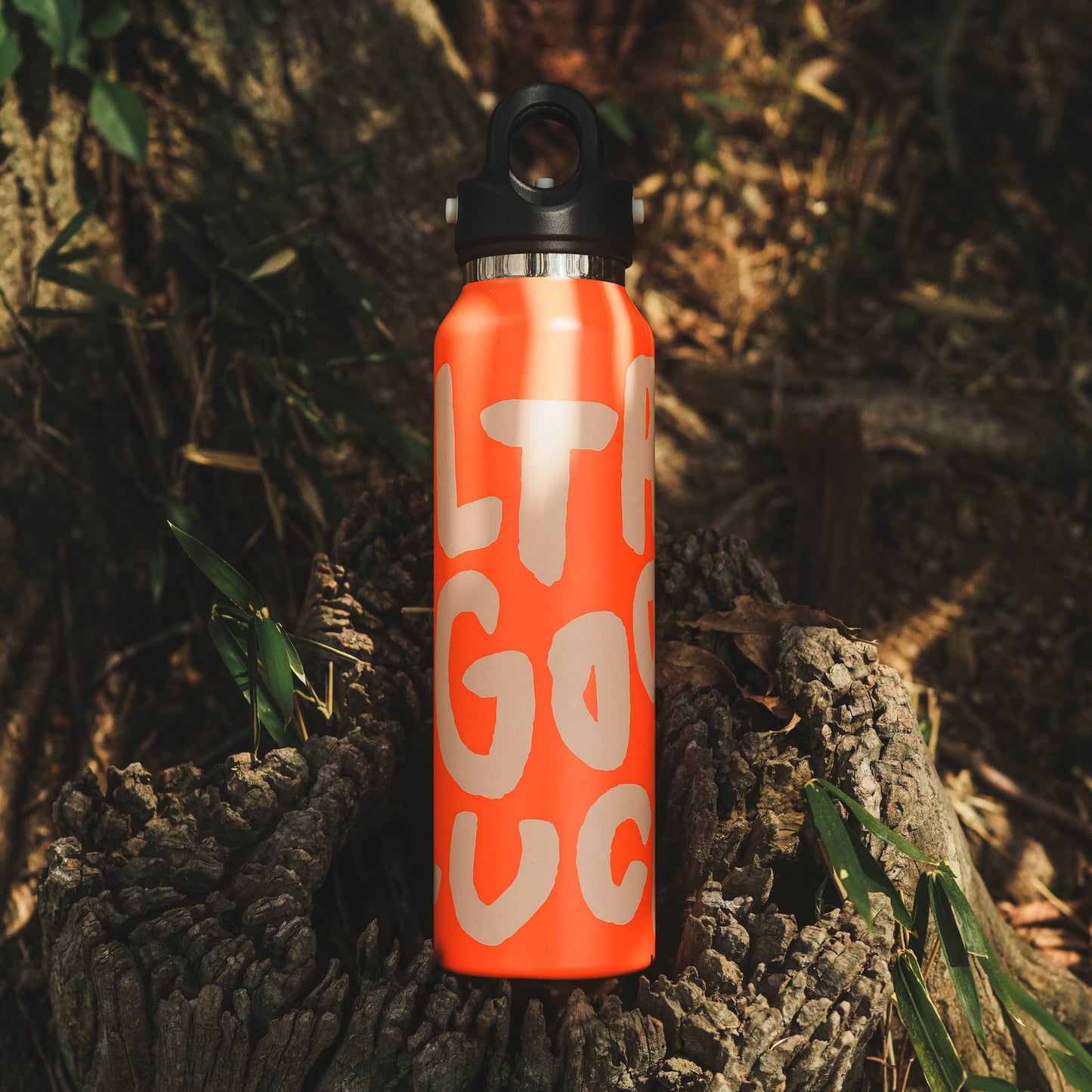 "ULTRA EASY BOTTLE 2025"