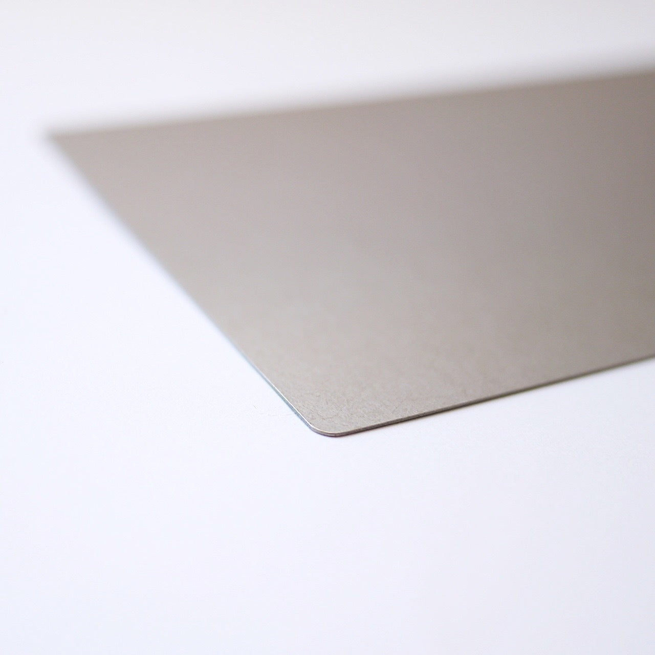 "Ti TRAIL PLATE"