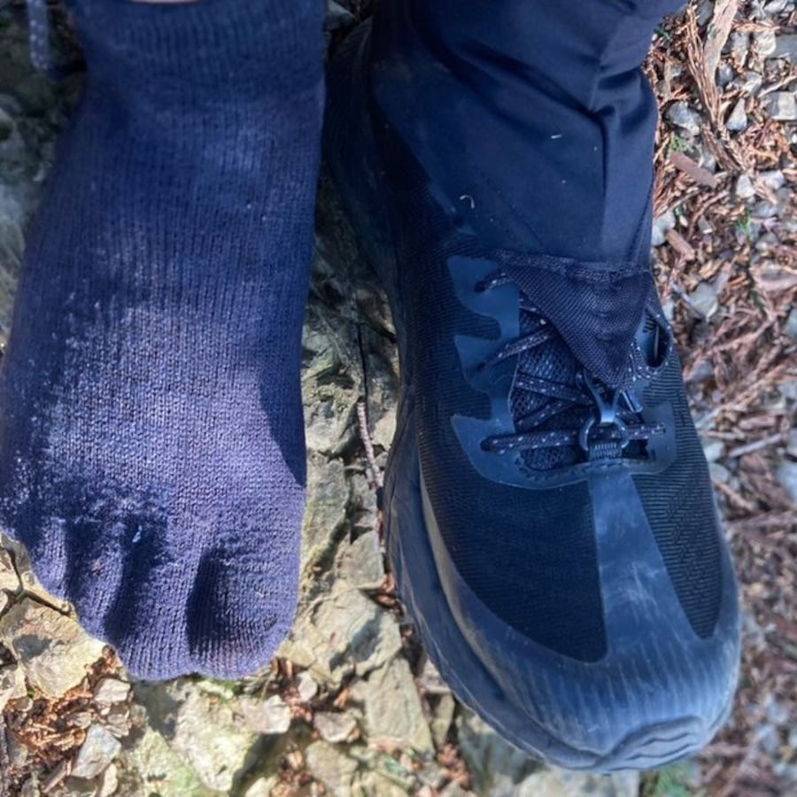 "LW SEPARATE DRY SOCKS / ROUND CREW LENGTH"