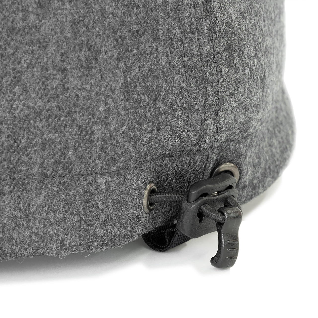 "FLANNEL BASIC CAP"
