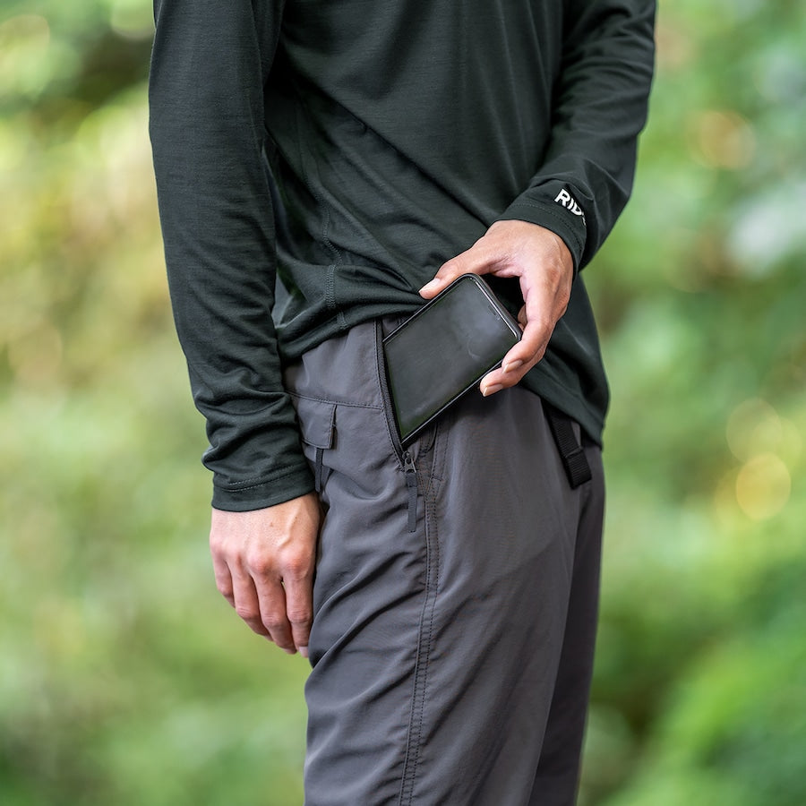 "BASIC HIKE PANTS"