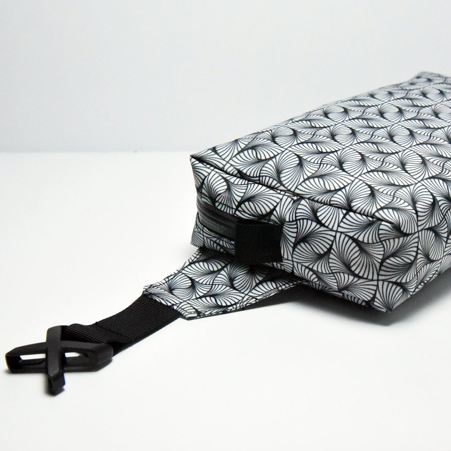 "CABBAGE FANNY PACK MINI X-PAC V15 ORIGINAL DESIGN"