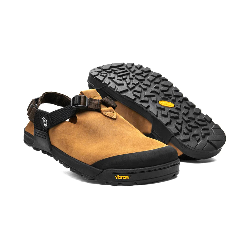 "MOUNTAIN CLOG LEATHER"