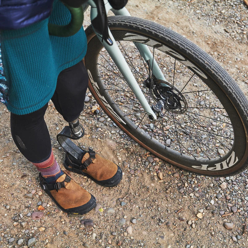 "MOUNTAIN CLOG LEATHER"
