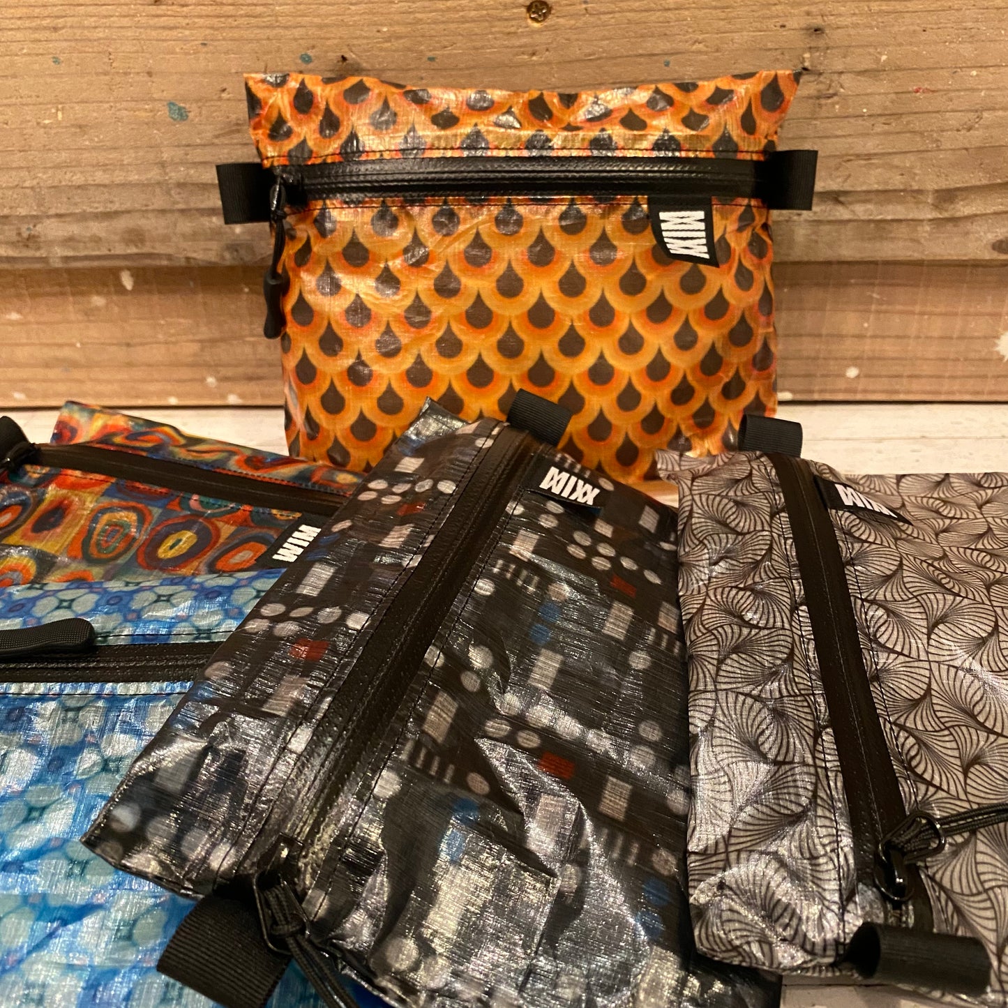 ”ZIPPER POUCH FLAT BOTTOMS DYNEEMA / SMALL”