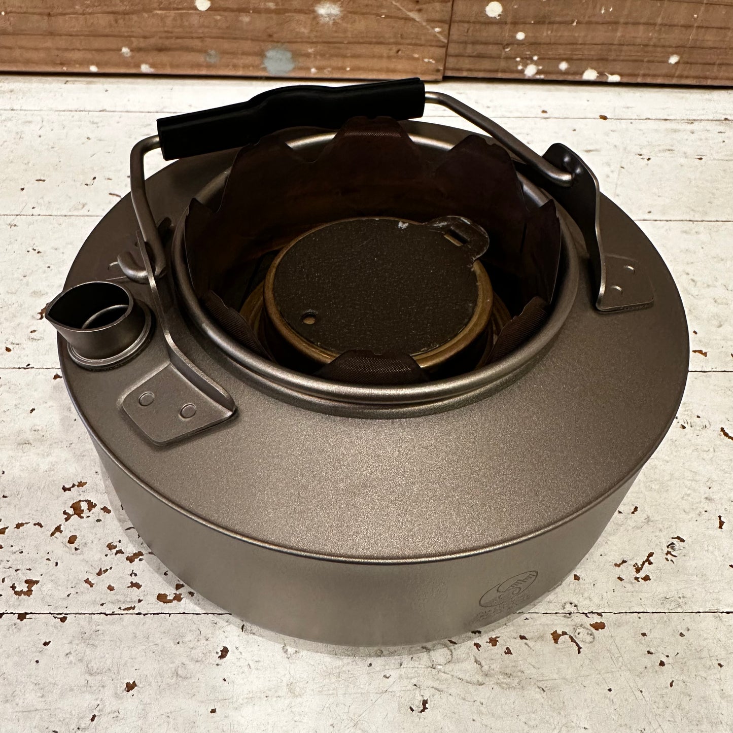 "TITANIUM KETTLE 800ml"