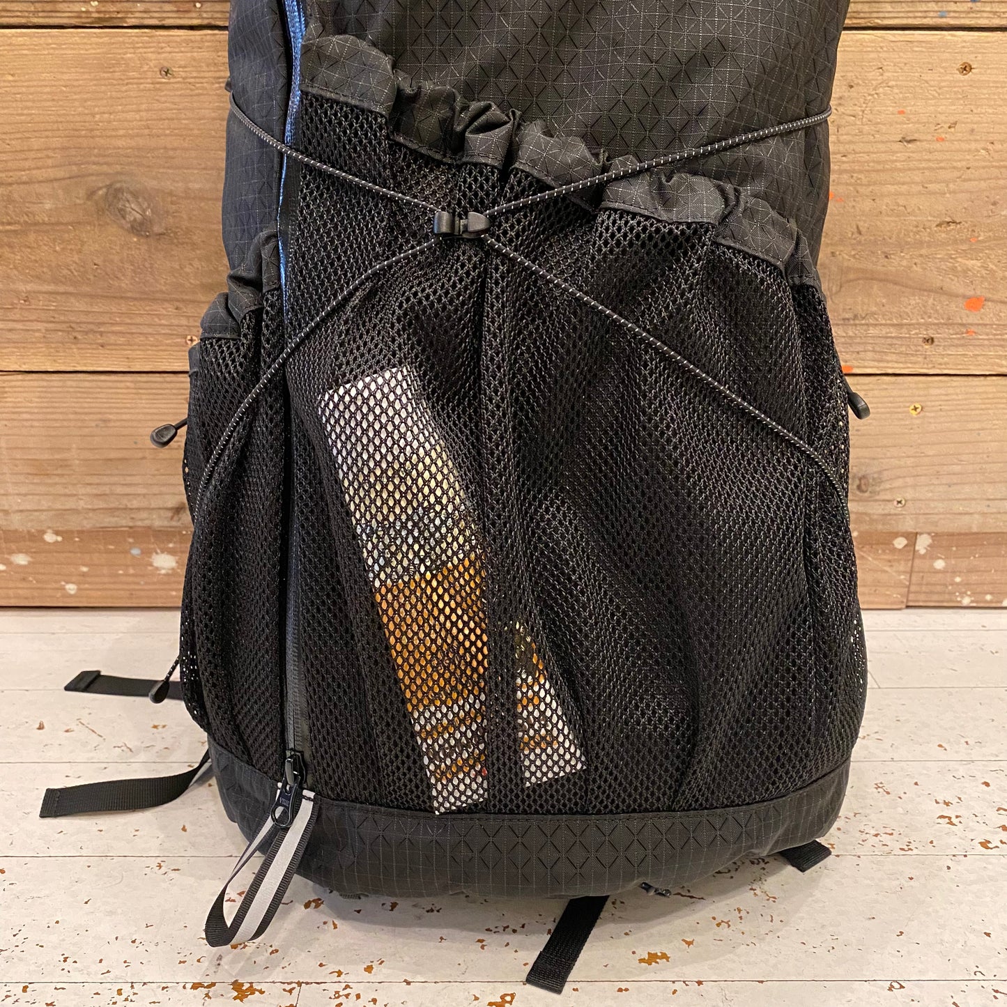 "MARI ROLL TOP / CAYL B-GRID"