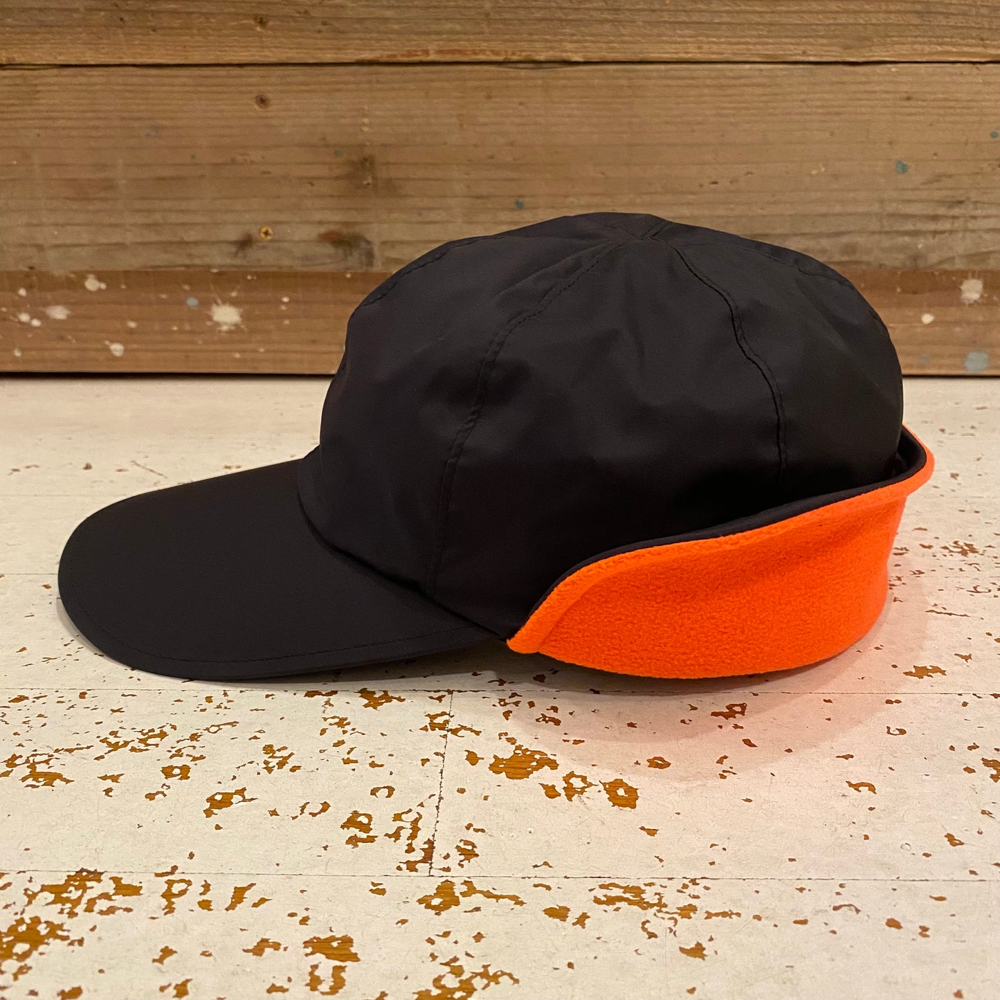 "RAY UP FLAP CAP / INSPEC LINE"
