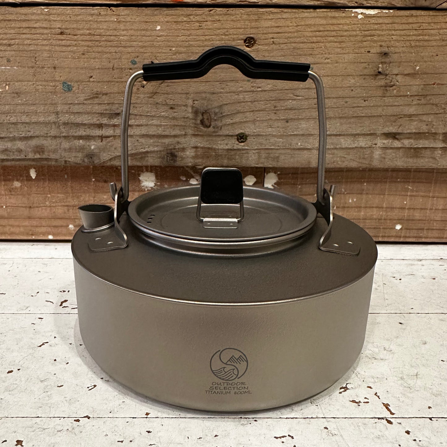 "TITANIUM KETTLE 800ml"