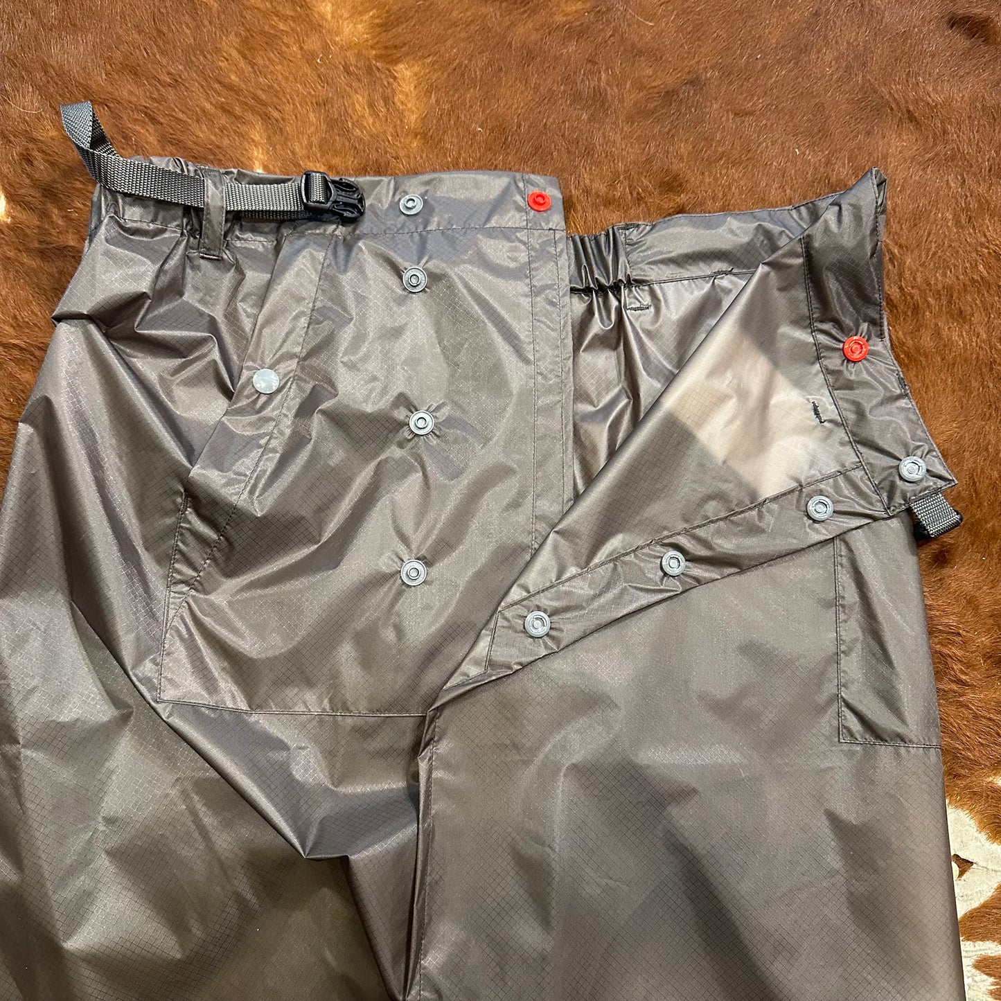 "WRAP SKIRT / SILNYLON"