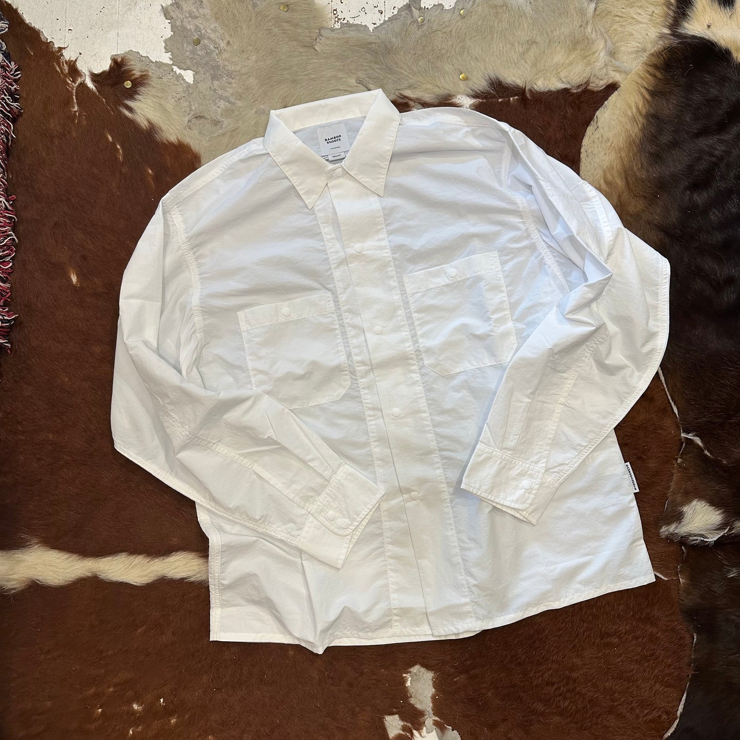 "LONG SLEEVE OPEN COLLAR SHIRT"