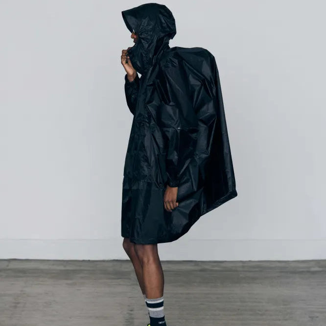 "PONCHO MOD UL"